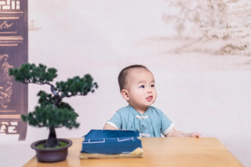 灵宝怀孕为啥肚子会长毛
